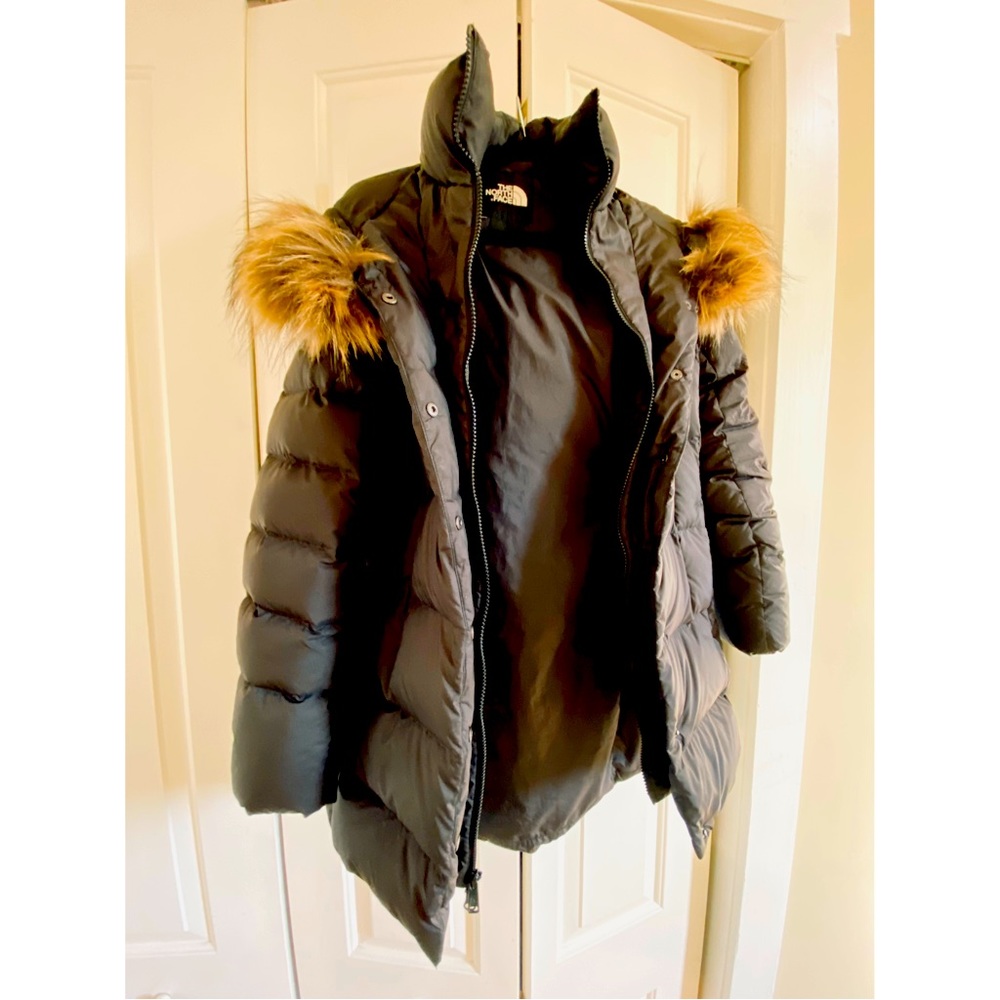 The North Face Women’s Black Puffer Sz. S